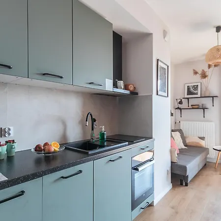 Superapart Jagiellonska 75, Parking 华沙